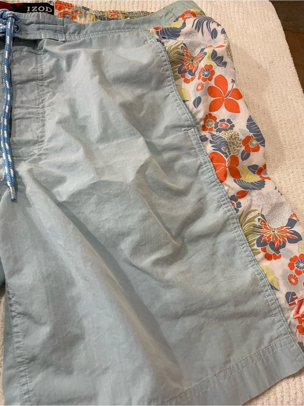 IZOD Men's XXL Blue Swim Shorts with tropical print on sides and back pocket